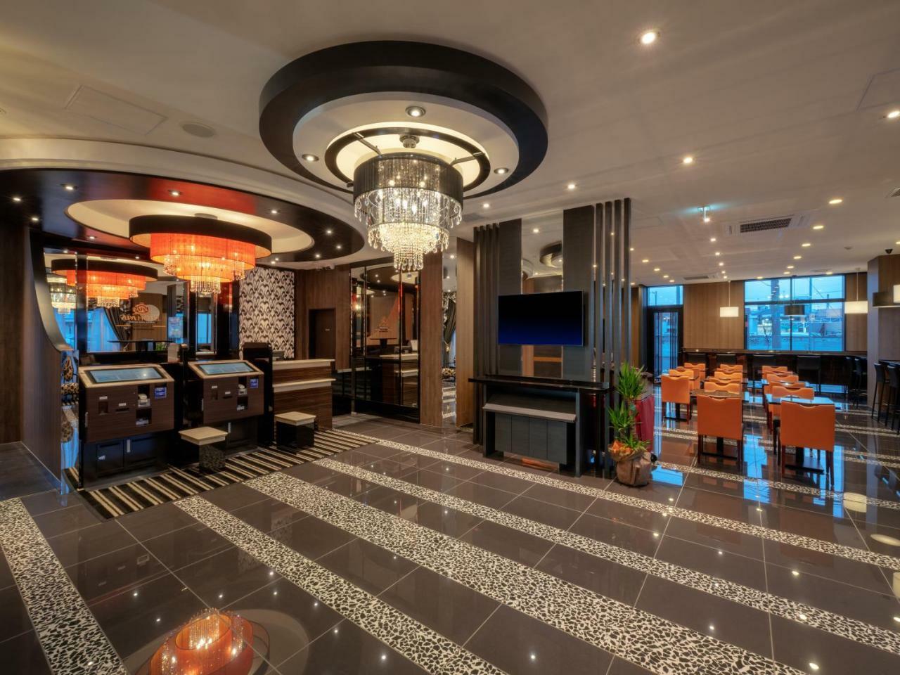 Apa Hotel Ibaraki Koga Ekimae Kültér fotó